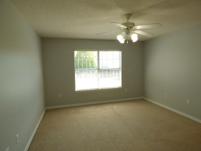 Building Photo - Charming 3 Bed/2 Bath Home - Jaimee's Ridge