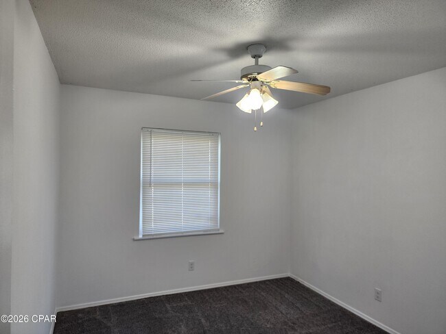 Building Photo - 1804 Arthur Ave