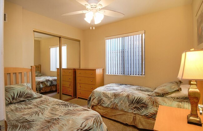 Building Photo - 414 E Oceanfront