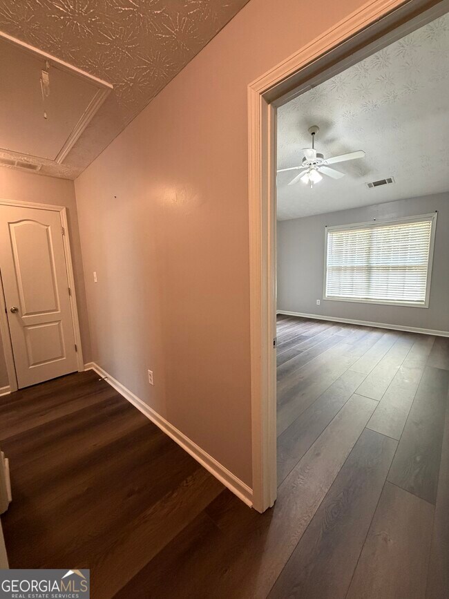 Building Photo - 6671 Evans Trce