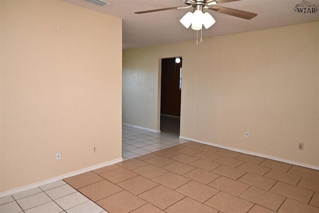Building Photo - 4103 Beard Ave