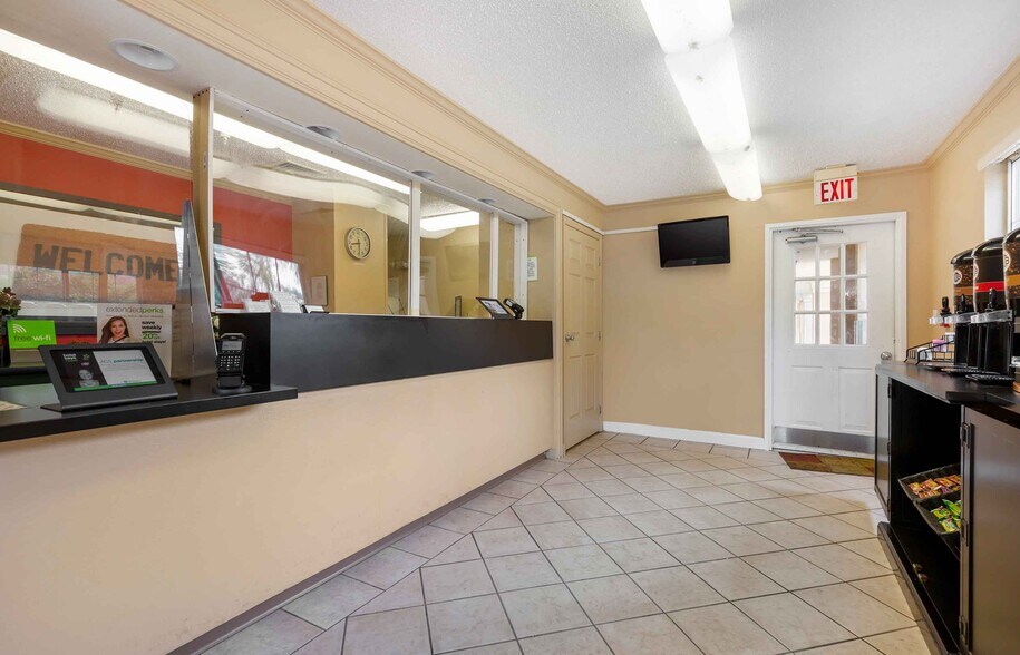 Building Photo - Furnished Studio-Washington, D.C. - Germantown - Town Center