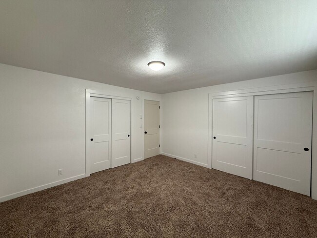 Building Photo - 4012so