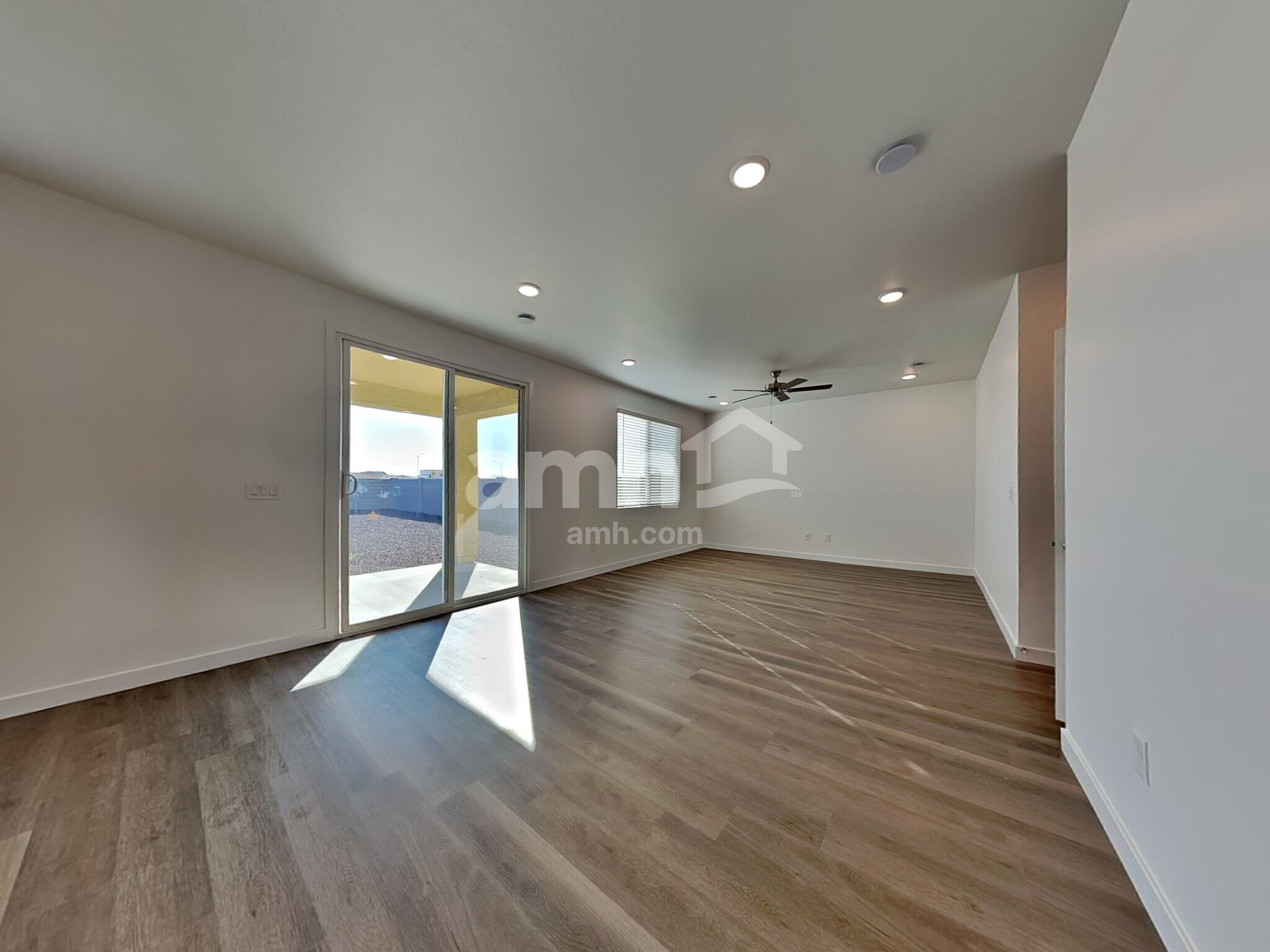 Building Photo - 4507 S 97th Dr