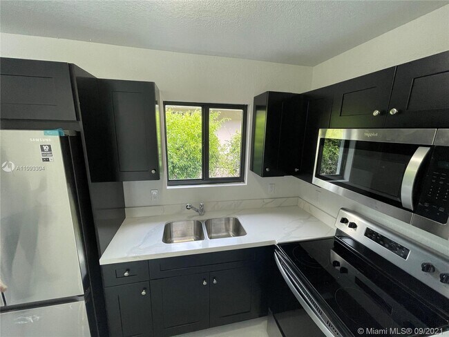 Building Photo - 298 NW 97th St