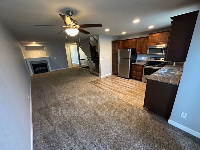Building Photo - 10530 Kane Dr