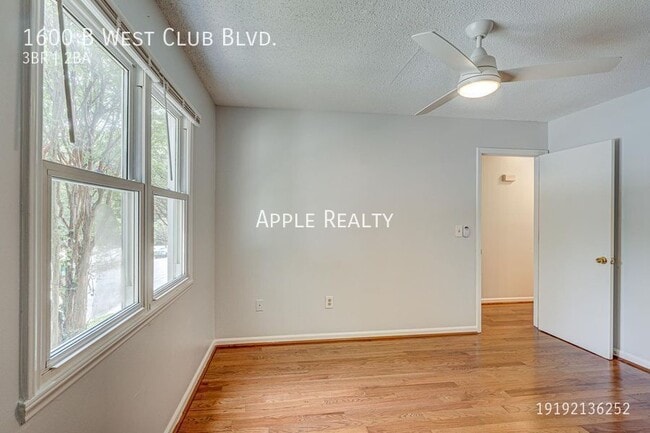 Building Photo - 1600 W Club Blvd