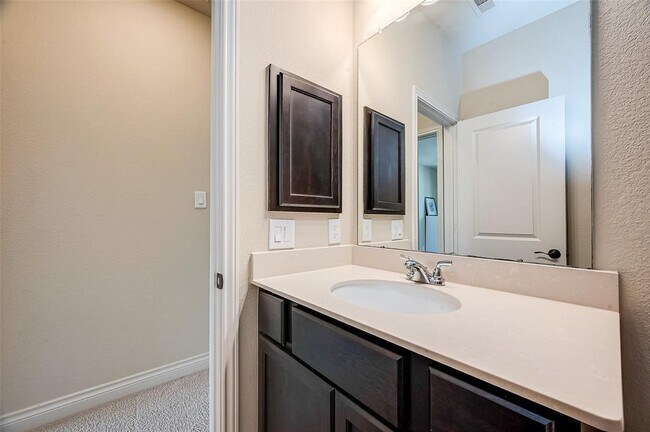 Building Photo - 13614 Lightning Falls Ln