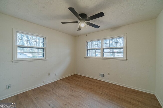 Building Photo - 1678 Pounds Rd SW