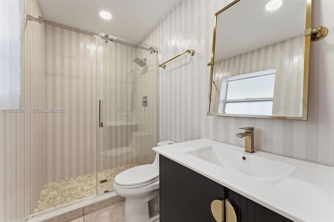 Building Photo - 201 Calle Grande Dr