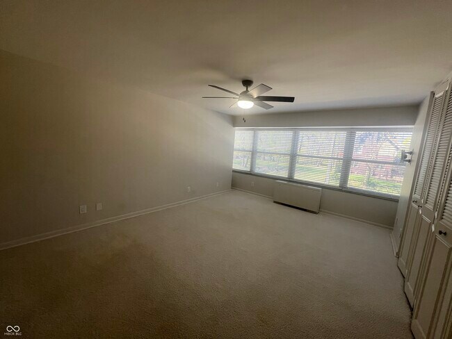 Building Photo - 3965 N Meridian St