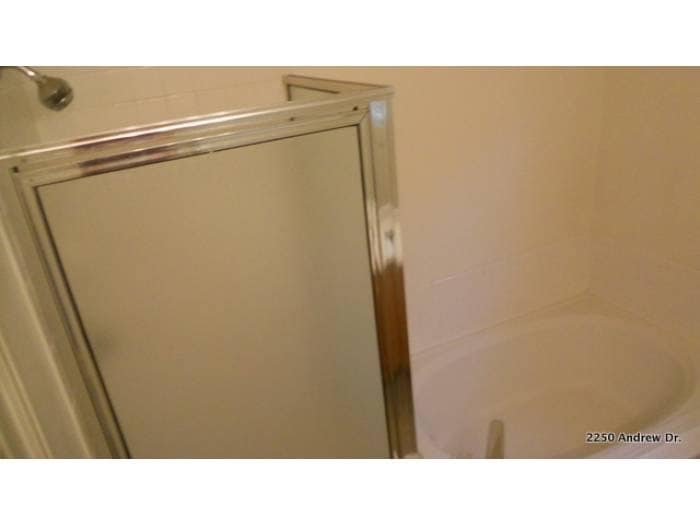 Master Bath 3 - 2250 Andrew Drive