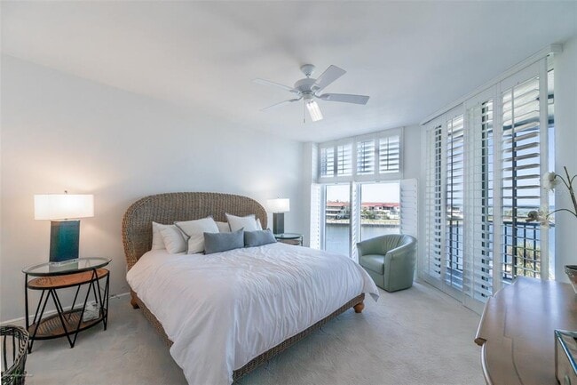 Building Photo - 3313 Sunset Key Cir