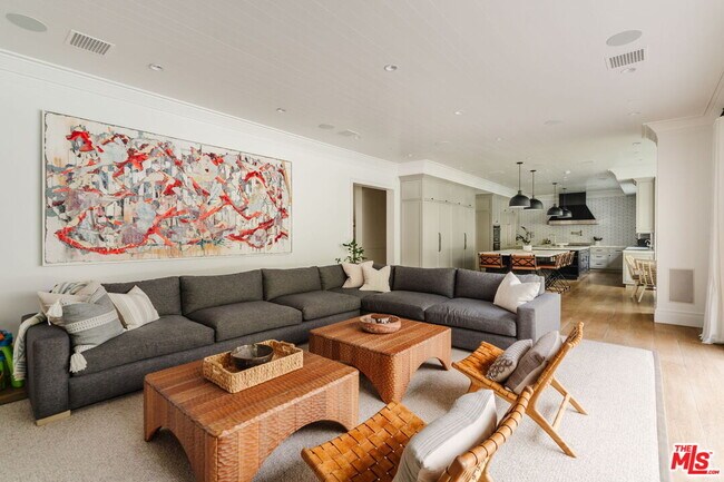 Building Photo - 957 Corsica Dr