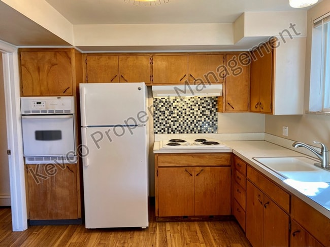 Building Photo - 1009 McHugh St