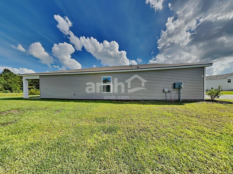 Building Photo - 118 Tobago Cir