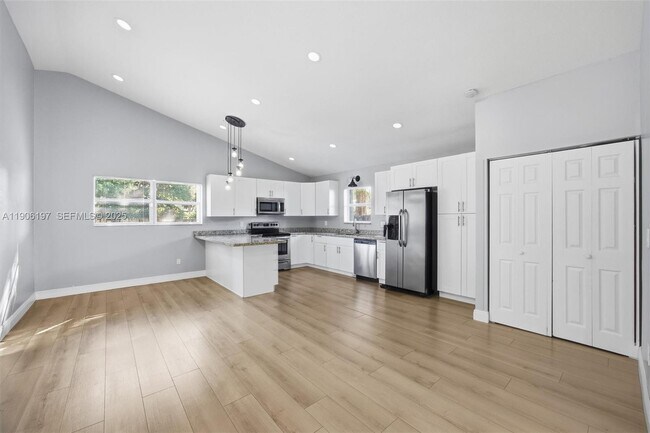 Building Photo - 13550 SW 286th Terrace