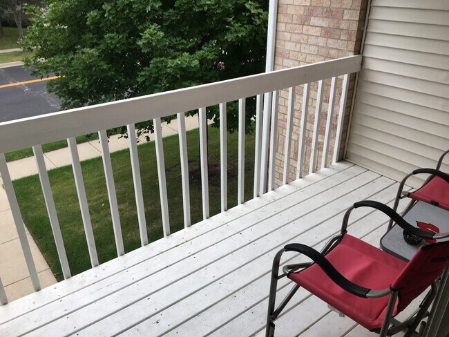 Building Photo - East Pass Apartments