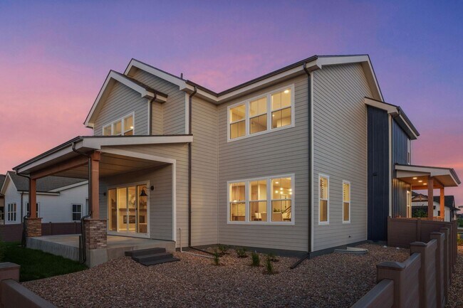 Building Photo - New Berthoud Home with Modern Comfort | $1000 Deposit with Approved Credit and Two Weeks FREE!