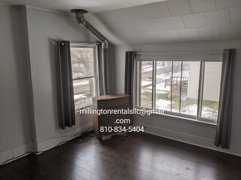 Building Photo - 6029 3rd St