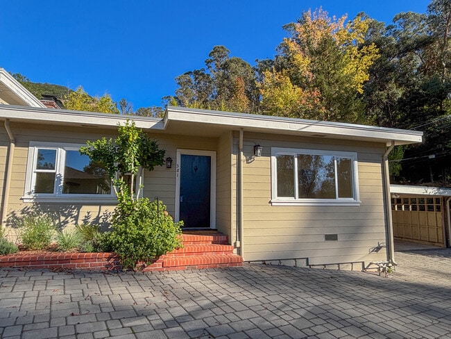 Building Photo - 381 Locust Ave