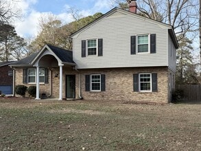 Building Photo - RENTAL HOME 3BD/2.5BTH