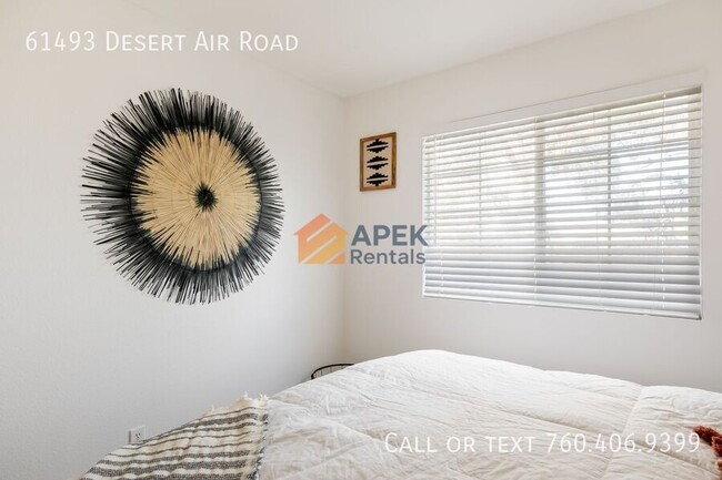 Building Photo - 61493 Desert Air Rd