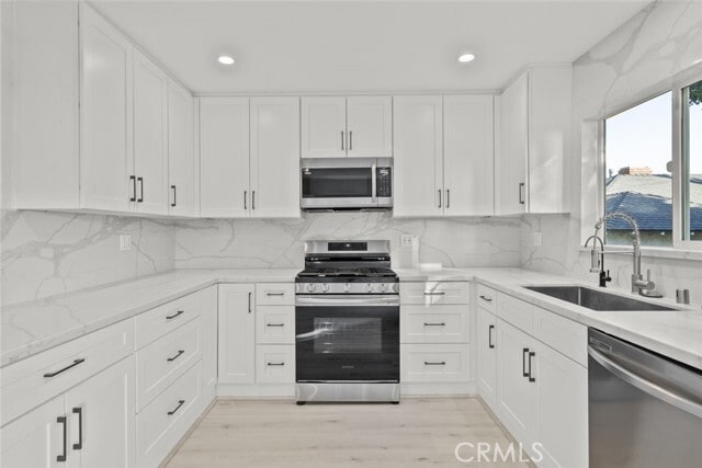 Building Photo - 4718 La Crescenta Ave