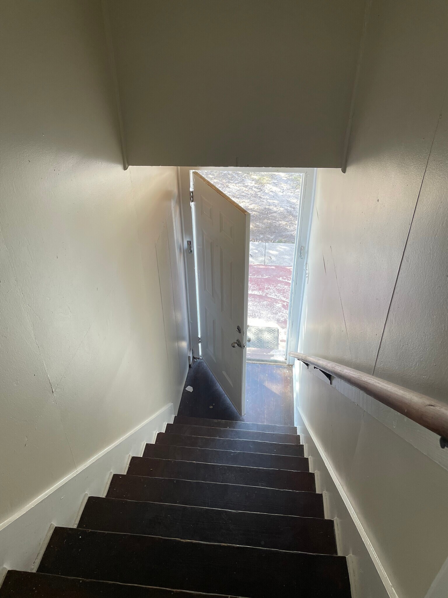 Foyer - 428 S Texas Ave