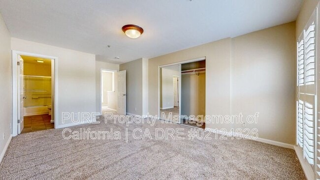 Building Photo - 110 5th St
