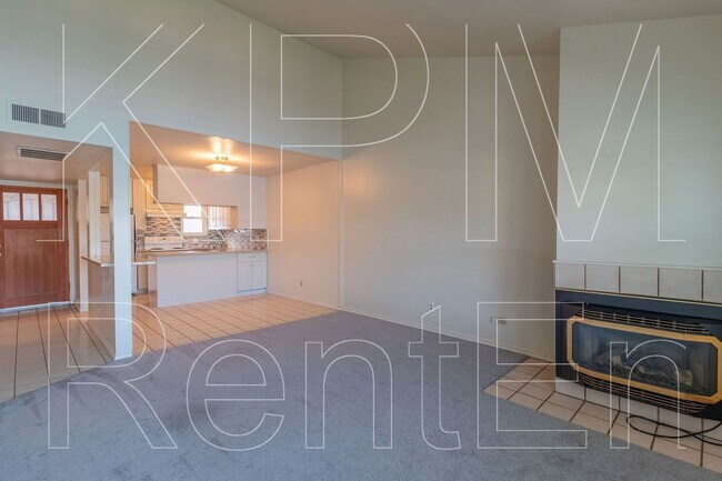 Building Photo - 3790 W Benjamin Holt Dr