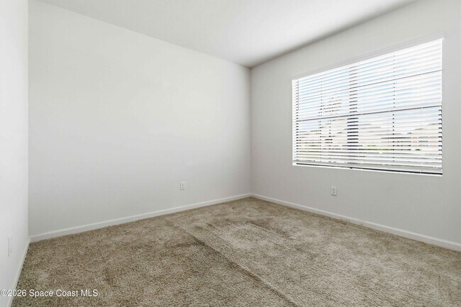 Building Photo - 939 Remington Green Dr SE