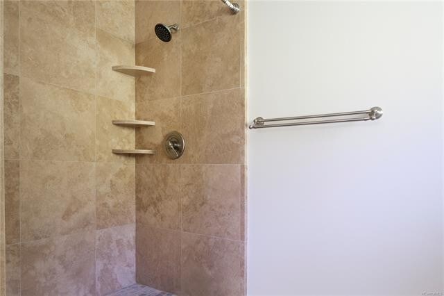 Building Photo - 131 Nawiliwili St