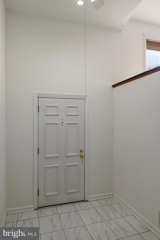 Building Photo - 770 Trenton Ave