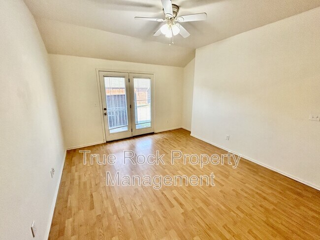 Building Photo - 1416 S Mississippi Ave
