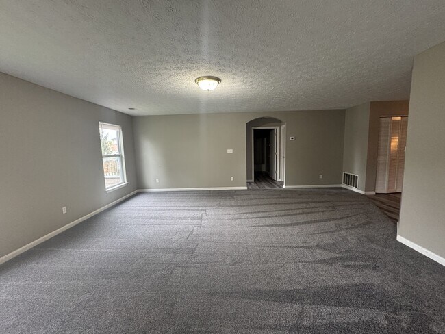 Building Photo - 9708 Stream View Trail