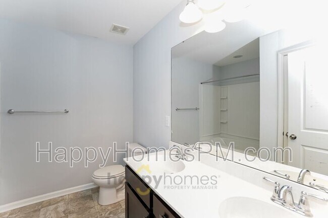 Building Photo - 236 Swallowtail Ln