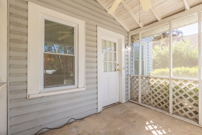 Building Photo - Norris Rd 2908**Charmaine