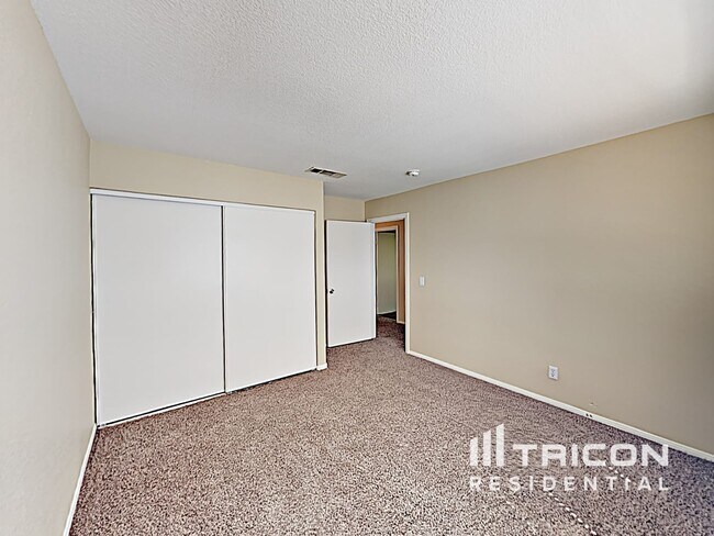 Building Photo - 6570 Cameron Peak Ct