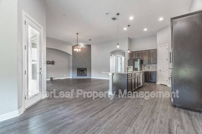 Building Photo - 6210 Fishpond Rd