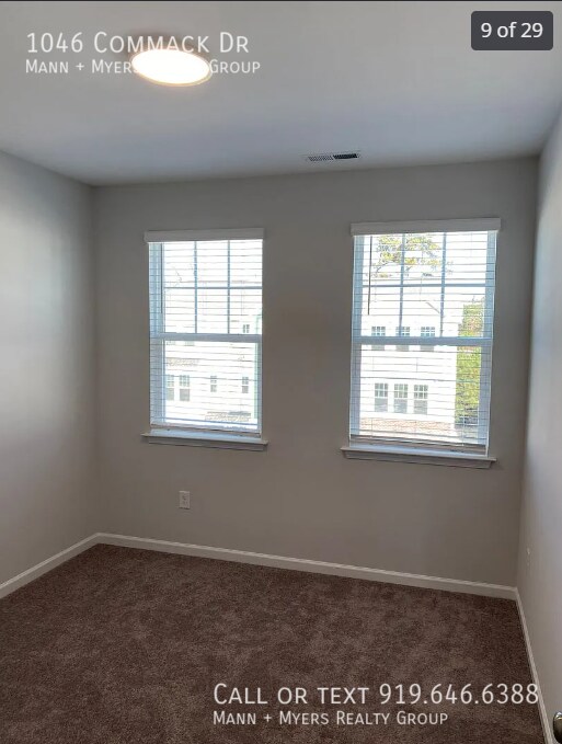 Building Photo - 1046 Commack Dr