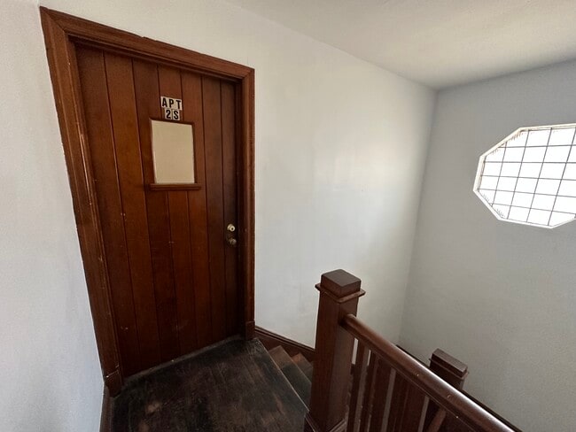 Building Photo - 8828 Riverview Blvd