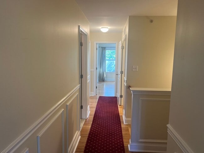 Building Photo - Carriage Style Townhome Now Available in W...