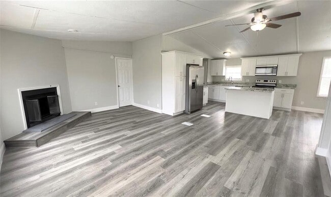 Building Photo - 3559 Reagan Blvd
