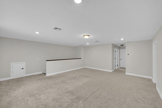 Building Photo - 4995 Cavelletti Rd