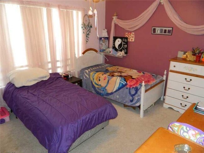 Building Photo - 19301 NW 10th St