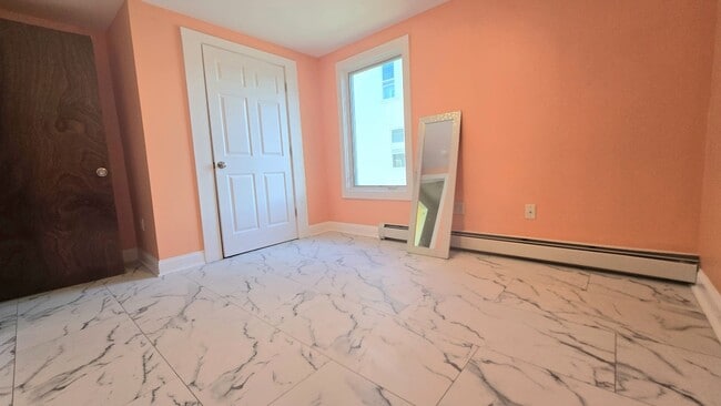 Building Photo - 106 Madison Ave