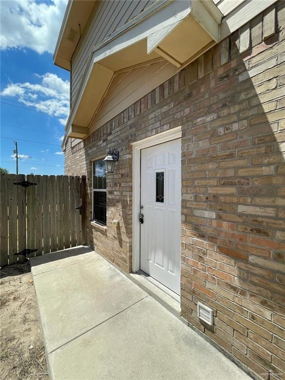 Building Photo - 20 Phoenix St