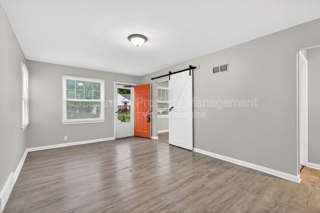 Building Photo - 7431 Esterbrook Dr