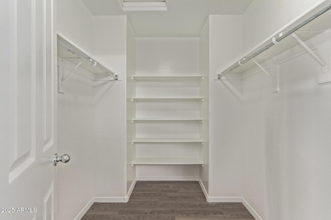 Building Photo - 23561 W Mohave St